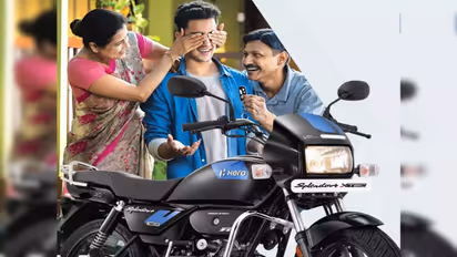 73 கிமீ போகலாம்.. ஒரு லிட்டர் பெட்ரோல் அடிச்சா போதும்.. 90 ஆயிரத்தில் அதிக மைலேஜ் தரும் பைக் லிஸ்ட்!