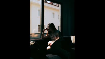 குளிர்காலத்தில் அதிகரிக்கும் மன அழுத்தம்; அதை ஈஸியா குறைக்க உதவும் டிப்ஸ் இதோ!