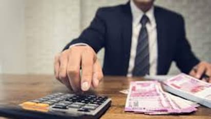 നിരാശ വേണ്ട, ഭവനവായ്പയുടെ ഭാരം കുറഞ്ഞേക്കും; സിആര്ആര് കുറച്ചത് അനുകൂലമാകും