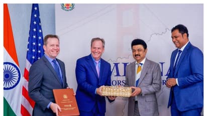 அமெரிக்க முதலீட்டாளர்களுக்கு ஸ்டாலின் கொடுத்த பரிசு: தமிழர்களின் திறமையை உலகறிய செய்த முதல்வர்