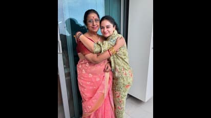 ಶಕುಂತಲಾ ದೇವಿ ಜೊತೆ ಅಮೃತ ಮತ್ತು ವರ್ಷ... ಅಮೃತವರ್ಷಿಣಿ ಟೀಮ್ ನೋಡಿ  ಫ್ಯಾನ್ಸ್ ಖುಷ್