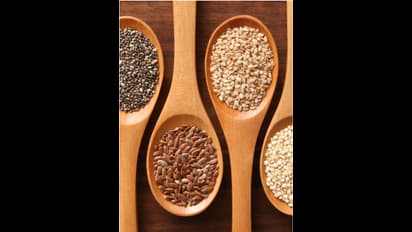 दिखते हैं छोटे लेकिन बीमारियों में रामबाण, बीज खाने से मिलेंगे ये 5 फायदे