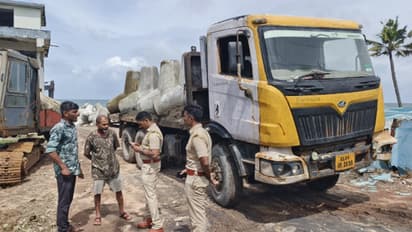 കണ്ടാൽ പുലിമുട്ടിനുള്ള സുരക്ഷിത സര്വീസ്, പരിശോധനയിൽ കഥമാറി, ലൈസൻസില്ലാ ഡ്രൈവര്, ഫിറ്റ്നസില്ലാ ലോറിയും, പിഴ
