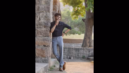 బిగ్ బాస్ హౌస్లోకి  నాగ మణికంఠ.... ఈ యంగ్ ఫెలో ఎవరో తెలిస్తే అవాక్కు అవుతారు!