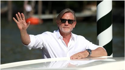 ജെയിംസ് ബോണ്ട് താരം ഇനി ഗേയായി : ക്യൂറിന് മികച്ച വരവേല്‍പ്പ്, ഒന്‍പത് മിനുട്ട് കൈയ്യടി 