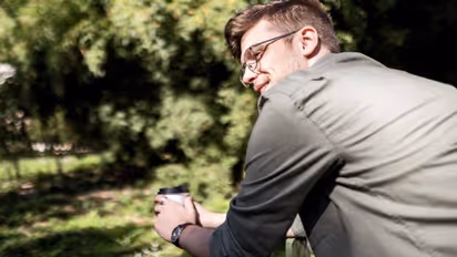 നെ​ഗറ്റീവ് ചിന്തകളെ കൊന്നുകളയും? പ്രചാരം നേടി ജപ്പാനിൽ പുതിയ തെറാപ്പി, സെലിബ്രിറ്റികൾക്കും പ്രിയം