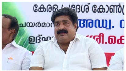 പീഡനക്കേസിലെ പരാതിക്കാരിയെ ഭീഷണിപ്പെടുത്തി; ലോയേഴ്സ് കോൺഗ്രസ് മുൻ നേതാവ് ചന്ദ്രശേഖരനെതിരെ വീണ്ടും കേസ്
