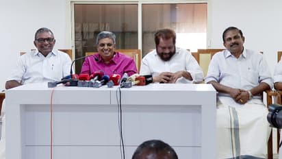 സിപിഎം ജില്ലാ സെക്രട്ടറിയേറ്റ് യോഗത്തിലെ കയ്യാങ്കളി: മുൻ എംഎൽഎ എ. പത്മകുമാറിനും  പി.ബി.ഹർഷകുമാറിനും താക്കീത്