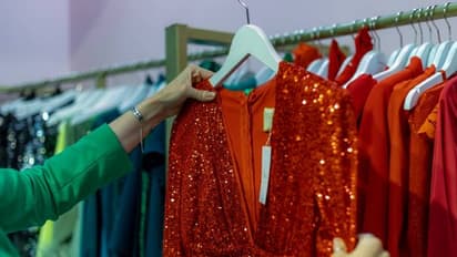 അമ്മയ്ക്ക് ഇഷ്ടപ്പെട്ടില്ല, അച്ഛനിടാൻ വിടില്ല എന്നും പറഞ്ഞ് തിരികെക്കൊണ്ടുവന്നാൽ എടുക്കില്ല, വൈറലായി പോസ്റ്റർ