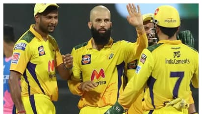 கிரிக்கெட்டில் இருந்து ஓய்வு: ரசிகர்களுக்கு அதிர்ச்சி கொடுத்த சிஎஸ்கே நாயகன்