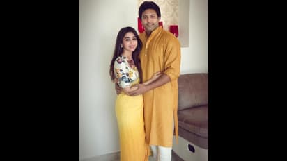 குடும்பத்தை களைத்து.. ஜெயம் ரவியை ஆட்டி வைக்கும் கெனிஷா பிரான்சிஸ் யார்? அதிரவைக்கும் பின்னணி!