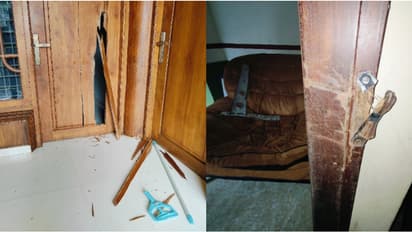 വീട്ടുകാർ ഉംറക്കായി പോയി, കൊടുവള്ളിയിൽ ദേശീയ പാതയോരത്തെ വീടുകളില് മോഷണം, സ്വര്ണവും പണവും കവര്ന്നു