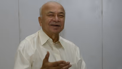 'Was scared to go to Kashmir': UPA era HM Sushil Shinde's BIG admission; BJP lauds J&K's 'parivartan' (WATCH)