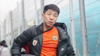 கல்யாணம் பண்ணுங்க, இல்லன்னா வேலை காலி! சீன கம்பெனியின் புது ரூல்ஸ்