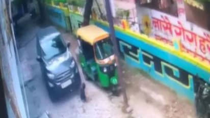 വീടിന് പുറത്ത് കളിച്ചുകൊണ്ടിരുന്ന 2 വയസുകാരിയെ അയൽവാസിയുടെ കാറിടിച്ചു, തൽക്ഷണം ദാരുണാന്ത്യം