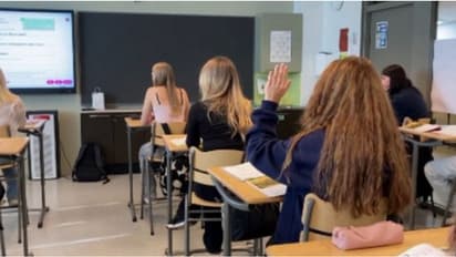 ലാപ്ടോപ്പ് വിട്ട് പുസ്തകങ്ങളും പേനയുമായി കുട്ടികൾ; ഡിജിറ്റലൈസേഷനിൽ നിന്ന് പിന്നോട്ടു നടന്ന് ഫിൻലൻഡിലെ സ്കൂളുകൾ