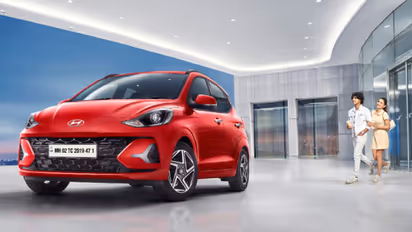 మీరు మొదటిసారి కారు కొనాలని చూస్తున్నారా..? తక్కువ ధర, ఎక్కువ మైలేజీ కలిగిన బెస్ట్ బడ్జెట్ కార్లు ఇవే