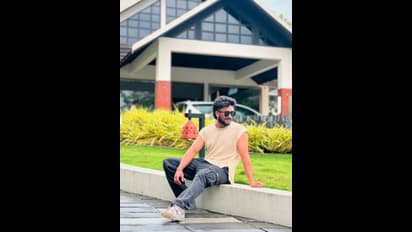 ಚಕ್ಕಂದ ವಿಡಿಯೋ ಹಾಕ್ತಾನಂತೆ ಬೋ***; ಹಣದ ಹಿಂದೆ ಬಿದ್ದ ವರುಣ್ ಆರಾಧ್ಯ ಹಿಗ್ಗಾಮುಗ್ಗಾ ಟ್ರೋಲ್! 