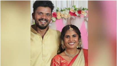 അവസാനമായി പ്രിയതമനെ കാണാനെത്തി ശ്രുതി; ആശുപത്രിയിൽ വൈകാരിക രംഗങ്ങൾ, ഇന്ന് ഉച്ചതിരിഞ്ഞ് മൂന്നിന് സംസ്കാരം