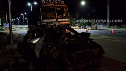 കടലൂരിൽ കാറും ലോറിയും കൂട്ടിയിടിച്ച് അപകടം; രോഗിയായ ബന്ധുവിനെ സന്ദർശിച്ച് മടങ്ങിയ കുടുംബത്തിലെ 5 പേർ മരിച്ചു