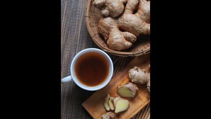 வேகமா வெயிட் லாஸ் பண்ணனுமா? தினமும் இஞ்சியுடன் இதை சேர்த்து குடித்தால் போதும்!