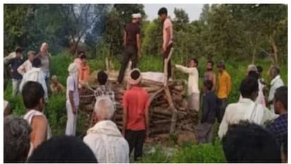 ഉത്തരാഖണ്ഡില് ഭർത്താവ് മരിച്ച് 20 മിനിറ്റിനുള്ളില് ഭാര്യ തീ കൊളുത്തി ആത്മഹത്യ ചെയ്തു