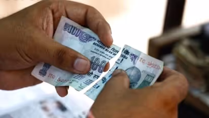 கிழிந்த ரூபாய் நோட்டை கொடுத்தால் முழு பணமும் திரும்ப கிடைக்குமா? இது தெரியாம போச்சே!