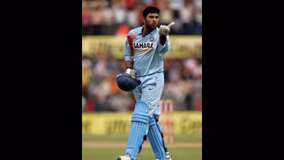 Yuvraj Singh: காதலியின் செப்பலை அணிந்து சென்றேன் – டேட்டிங் ஸ்டோரி பற்றி சுவாரஸ்யமாக பகிர்ந்த யுவராஜ் சிங்!