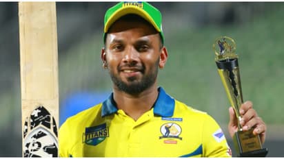 അടിയോടടി, 17 സിക്സ്! ബൗളർമാരെ നിലംതൊടിക്കാതെ വിഷ്ണു വിനോദ്, അതിവേഗ സെഞ്ചുറി; തൃശൂര് ടൈറ്റന്സിന് ഉജ്വല വിജയം