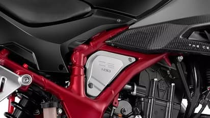 ஹீரோவின் இந்த பைக்குக்கு இப்போ செம டிமாண்ட்! ஏலத்தில் 8.58 கோடிக்கு போச்சு தெரியுமா? 