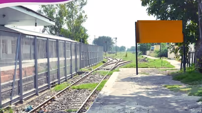 பாஸ்போர்ட் இல்லாம உள்ள கூட போக முடியாது! இந்தியாவில் இப்படி ஒரு ரயில் நிலையமா?