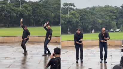 ಬಾಲಿವುಡ್ ಹಾಡಿಗೆ ವೇದಿಕೆ ಹತ್ತಿ ವಿದ್ಯಾರ್ಥಿ ಜೊತೆ ಹೆಜ್ಜೆ ಹಾಕಿದ ಪ್ರೊಫೆಸರ್, ವಿಡಿಯೋ!