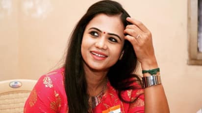 "ரொம்ப டாமினேட் பன்றாங்க" பிரபல பெண் ஆங்கரால் CWCல் இருந்து விலகிய மணிமேகலை - ஷாக்கிங் இன்ஸ்டா பதிவு!