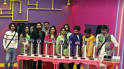 నాగార్జున గారు సోనియా అంటే ఎందుకంత ప్రేమ.. ఫైర్ అవుతున్న నెటిజన్లు