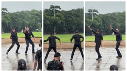 बच्चों के साथ प्रोफेसर ने लगाए जोरदार ठुमके, वीडियो देखने को हो जाएंगे मजबूर