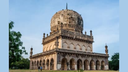 The Tombs of Hyderabad: A tour of historical and artistic marvels