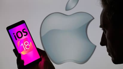 iOS 18 का धमाका: नए फीचर्स से भरपूर, जानें आपके iPhone को मिलेगा या नहीं