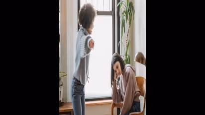 குழந்தை வளர்ப்பில் அம்மாக்கள் இந்த தவறுகளை செய்தால் 'இன்றே' திருத்திக்கோங்க!!