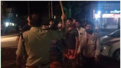 മദ്യ ലഹരിയിൽ പൊലീസിനെ ആക്രമിച്ചത് പത്ത് പേർ, എസ്ഐക്ക് ഉൾപ്പെടെ പരിക്ക്; അന്വേഷണം തുടങ്ങിയതോടെ എല്ലാവരും ഒളിവിൽ
