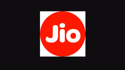 റേഞ്ച് പോയി ജിയോ, രാജ്യമെമ്പാടും നെറ്റ്വര്ക്ക് തടസപ്പെട്ടു; സാമൂഹ്യമാധ്യമങ്ങളില് പരാതിപ്രളയം