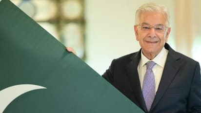 ആര്‍ട്ടിക്കിള്‍ 370; പാകിസ്ഥാനും കോണ്‍ഗ്രസ് സഖ്യത്തിനും ഒരേ നിലപാടെന്ന് പാക് പ്രതിരോധ മന്ത്രി ഖവാജ ആസിഫ്