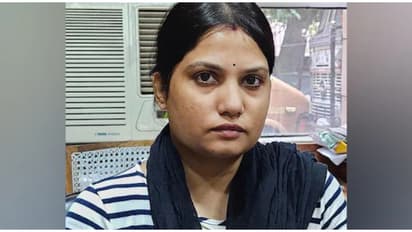 25,000 രൂപ റിവാർഡ്, പൊലീസിനെ ഏറെ വട്ടം കറക്കിയ 'ലേഡി ഡോൺ'; ഗ്യാങ്സ്റ്റർ കപിലിന്റെ പങ്കാളി കാജൽ അറസ്റ്റിൽ