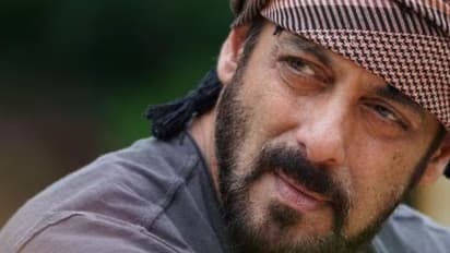 ദുബായ്‍ ആരാധകര്‍ക്കും പ്രിയങ്കരനായി സല്‍മാൻ, വീഡിയോ ശ്രദ്ധയാകര്‍ഷിക്കുന്നു