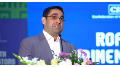 'ഷാനവാസിനെപ്പോലുള്ളവരുടെ വാക്കുകൾ ആത്മവിശ്വാസം പകരും'; വ്യവസായിയുടെ പ്രസംഗം പങ്കുവെച്ച് മന്ത്രി രാജീവ്