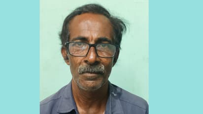 സഹപ്രവർത്തക റെസ്റ്റ് റൂമിൽ യൂണിഫോം മാറുന്ന വീഡിയോ ചിത്രീകരിച്ചു; സർക്കാർ ജീവനക്കാരൻ പിടിയിൽ