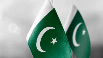 പഹൽഗാം ആക്രമണം: ഇന്ത്യയുടെ പ്രതികരണത്തില്‍ തകര്‍ന്നടിഞ്ഞ് പാക് ഓഹരിവിപണികള്‍