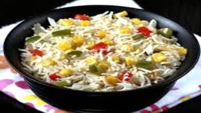 குட்டீஸ்களுக்கு பிடிச்ச ஸ்வீட் கார்ன் ப்ரைடு ரைஸ்... ரெசிபி இதோ!