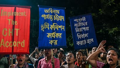 ചിറ്റ​ഗോങ്ങിൽ സംഘർഷം: 'ഹിന്ദുക്കളുടെ സുരക്ഷ ഉറപ്പാക്കണം'; ബം​ഗ്ലാദേശിനോട് ഇന്ത്യ