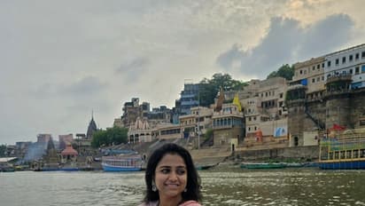 ಲಕ್ಷ್ಮೀ ಬಾರಮ್ಮ ಚಿನ್ನು-ಗೊಂಬೆ ತಾಯ್ತನ ಎಂಜಾಯ್ ಮಾಡ್ತಿದ್ರೆ… ಇನ್ನೊಬ್ರು ಚಿನ್ನು ಗಂಡನ ಜೊತೆ ತೀರ್ಥಯಾತ್ರೆ ಮಾಡ್ತಿದ್ದಾರೆ!