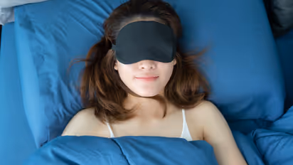 நல்ல தூக்கம் 8 மணி நேரம்னு நினைக்குறீங்களா? ஆனா உங்க 'வயசுக்கு' இவ்ளோ நேரம் தூங்கினால் போதும் தெரியுமா?